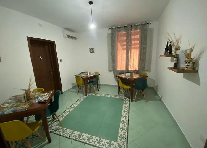 Bed and Breakfast Le 5 Torri Trapani